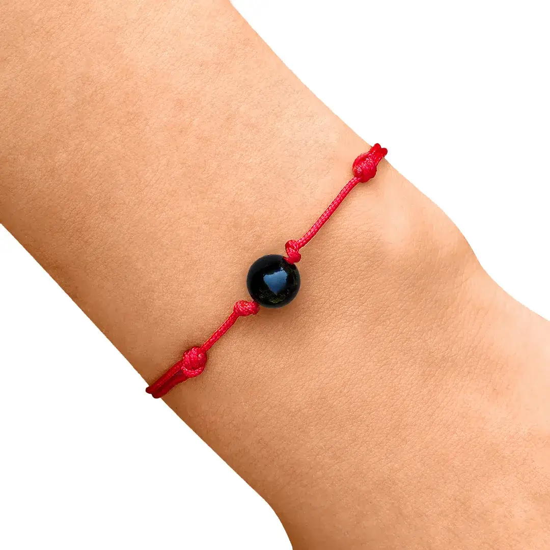 BRANSOLETKA-CZARNY-TURMALIN-CZERWONA-OCHRONNA-Z-TURMALINEM-NA-SZCZESCIE