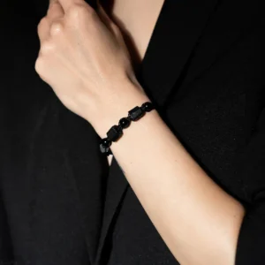 Bransoletka czarny turmalin z kamieni sznurek z regulacją
