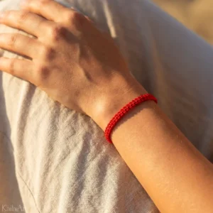 BRANSOLETKA-SZCZĘŚCIA-MAKRAMA-CZERWONA-SZNUREK-DAMSKA-NITKA-KABAŁA-AMULET