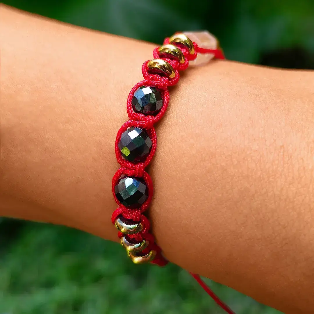 BRANSOLETKA-SZCZĘSCIA-Z-KAMIENI-NATURALNYCH-CYTRYN-HEMATYT-CZERWONA-DAMSKA