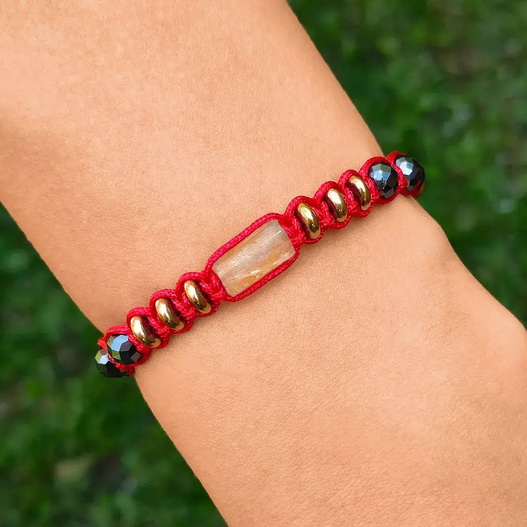 BRANSOLETKA-SZCZĘSCIA-Z-KAMIENI-NATURALNYCH-CYTRYN-HEMATYT-CZERWONA-DAMSKA