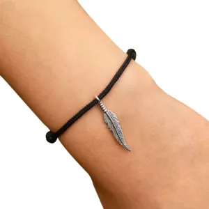 BRANSOLETKA-SZNURKOWA-PIÓRO-SREBRNE-SKRZYDŁO-CZARNA-NA-SZNURKU-SZCZĘŚCIA