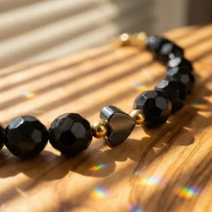 BRANSOLETKA-TURMALIN-CZARNY-HEMATYT-SERCE-Z-KAMIENI-SZLACHETNYCH-STAL