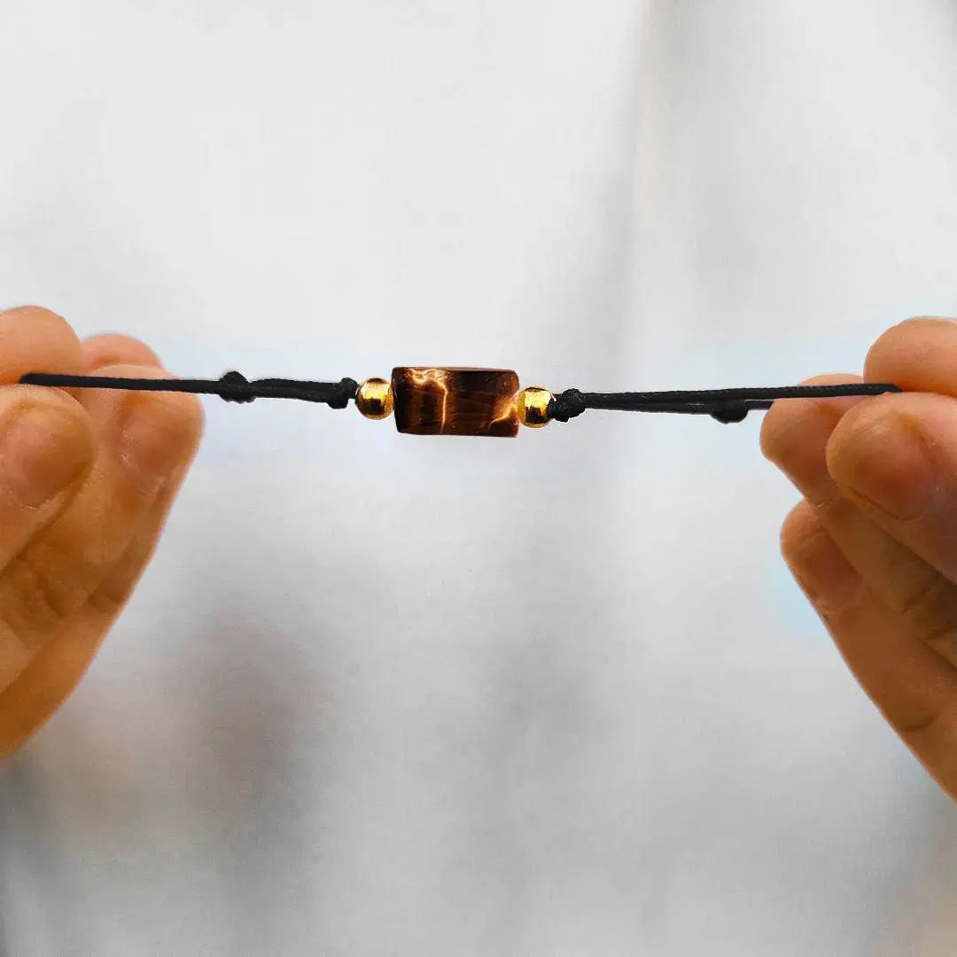 BRANSOLETKA-TYGRYSIE-OKO-DAMSKA-Z-KAMIENI-NATURALNYCH-SZCZĘŚCIA-CZARNA