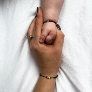 BRANSOLETKI-DLA-MAMY-I-CORKI-DZIECKA-NIEMOWLAKA-SERCE-SZNUREK-ZLOTA-STAL