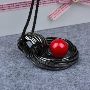 Naszyjnik wisiorek damski długi czarny czerwony kulka