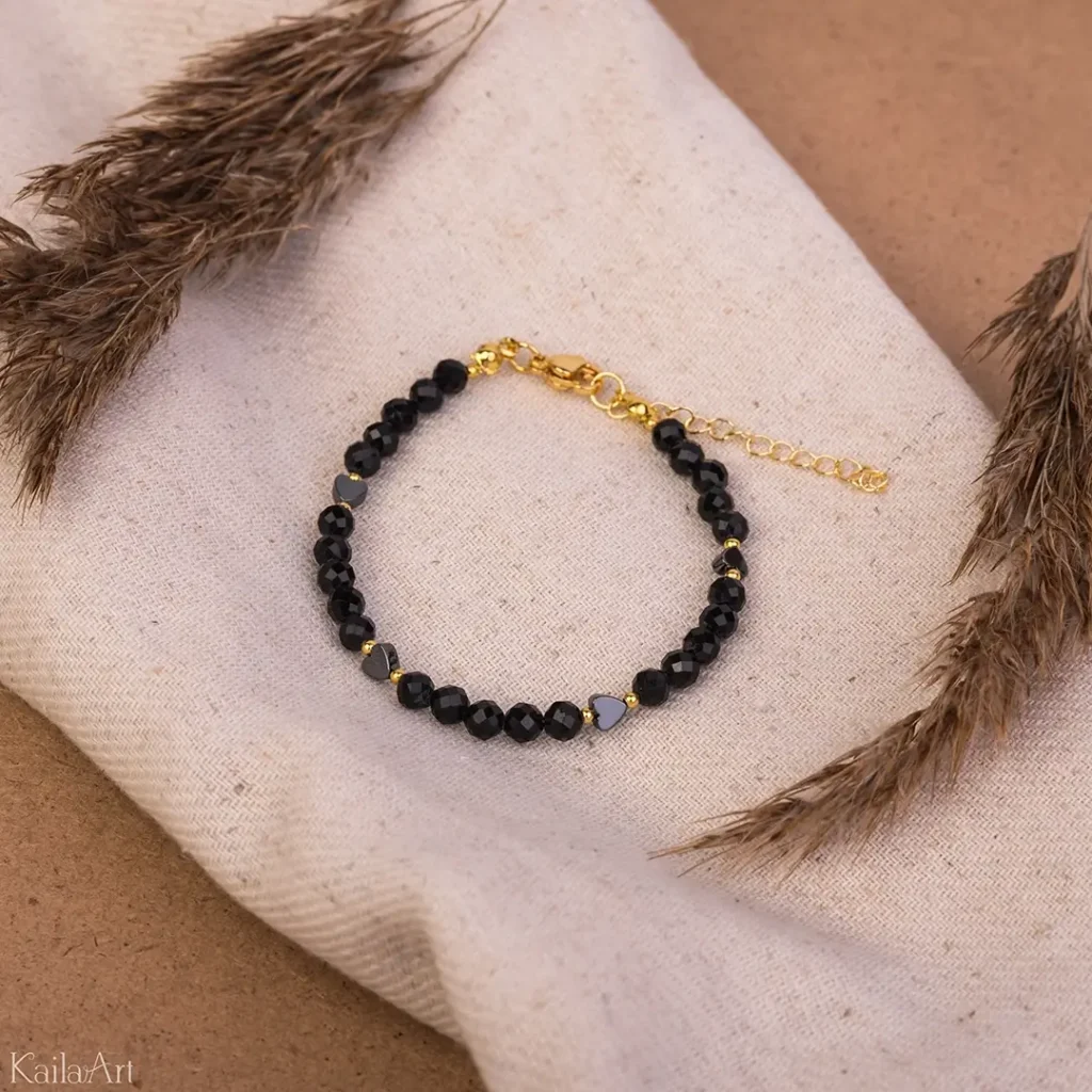 bransoletka-turmalin-czarny-hematyt-serce-z-kamieni-szlachetnych-ze-stali