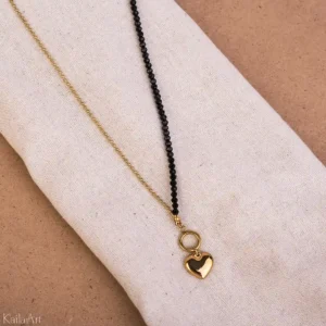 naszyjnik-czarny-turmalin-serce-ze-stali-chirurgicznej-złoty-wisiorek